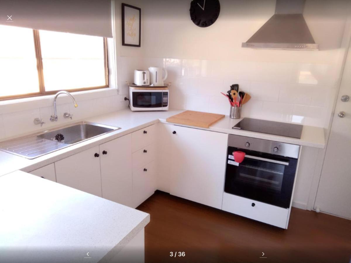 The Husky House Or Little Husky Studio Suite Хъскисън Екстериор снимка